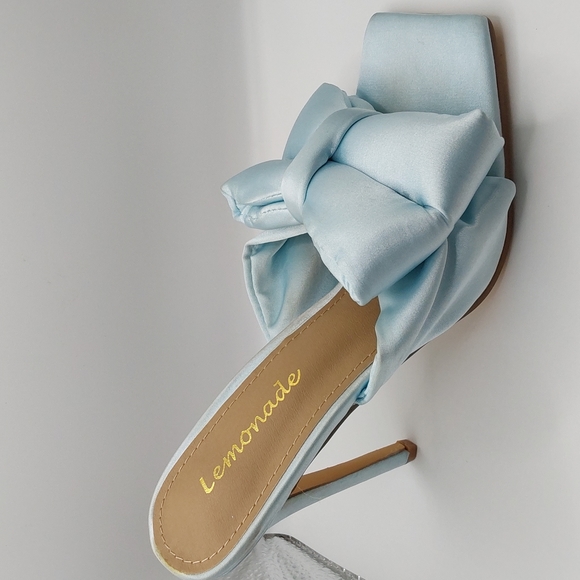 Lemonade brand satin sandles - Picture 2 of 5